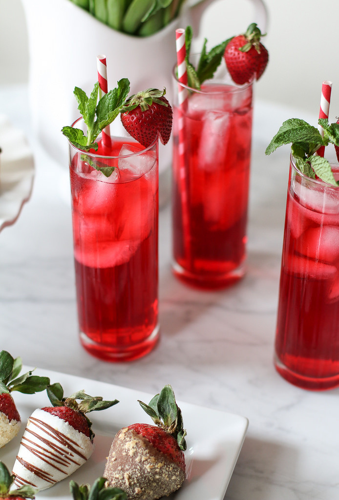 Lees meer over het artikel 4 lekkere drankjes met hibiscus